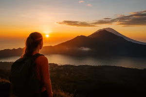 Východ slunce na sopce Mount Batur, Bali